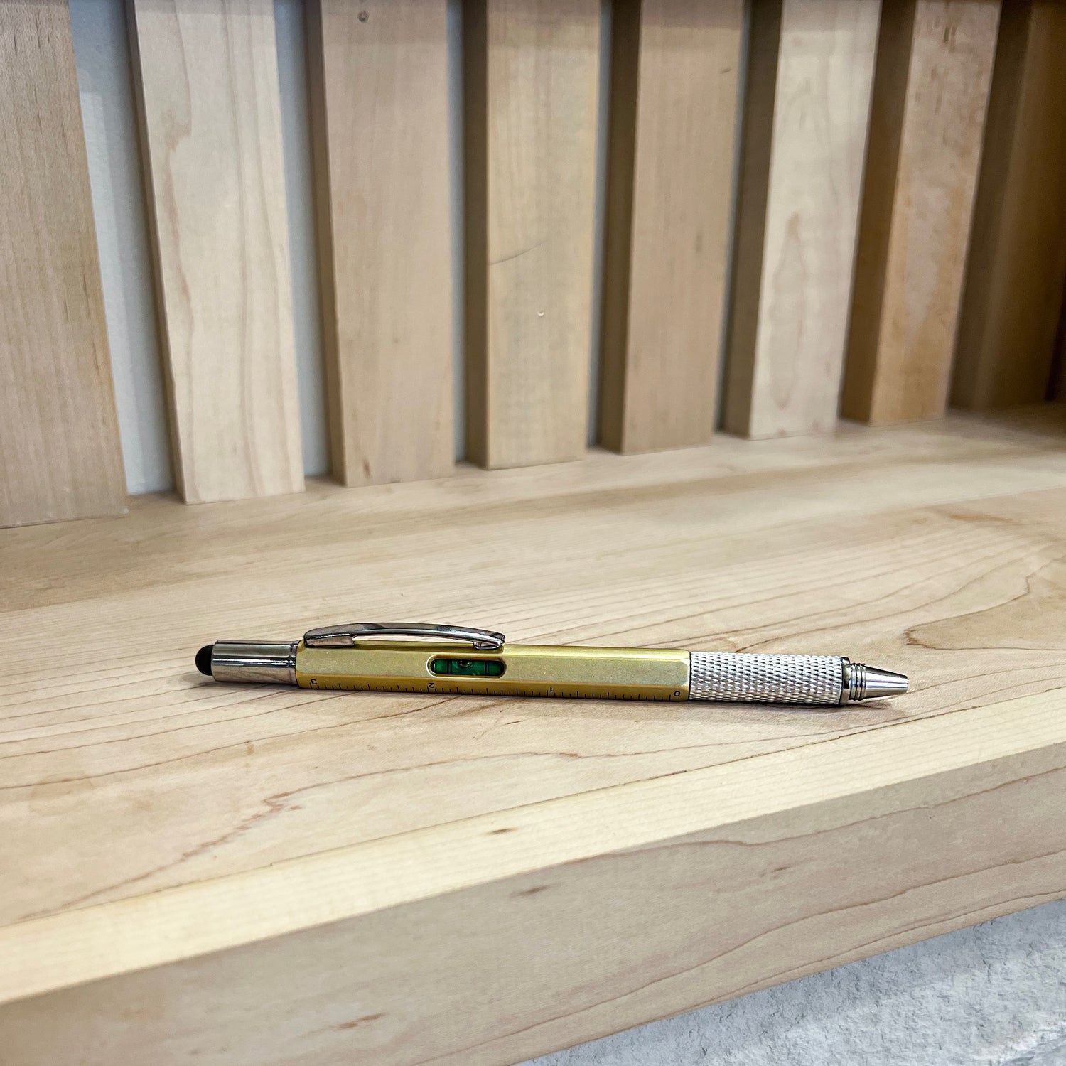 PROJECT PEN | 7-in-1 multitool pen